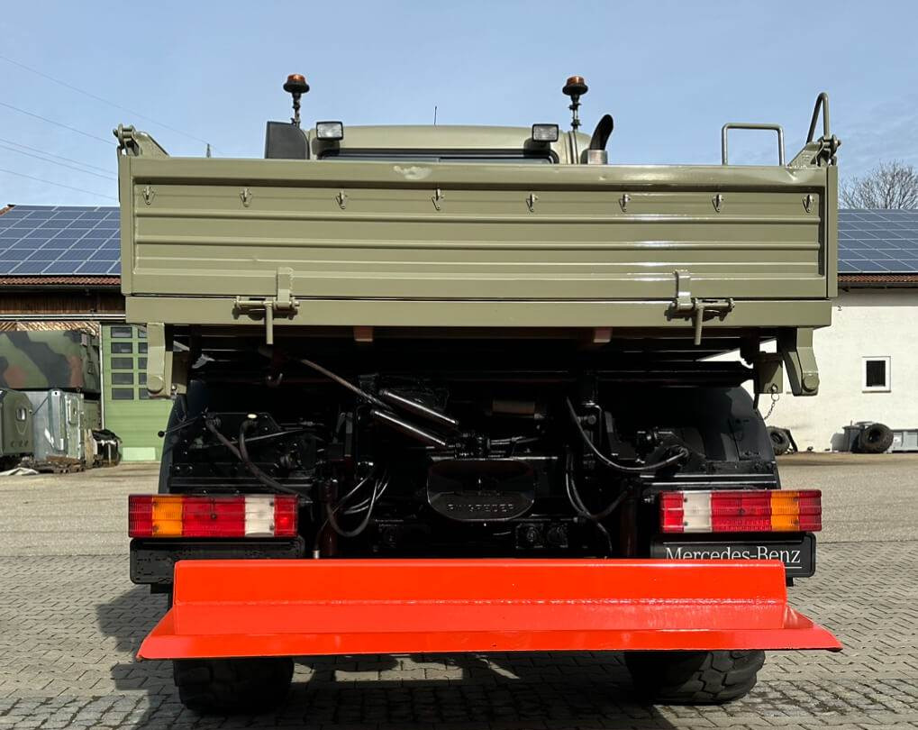 Municipal/ Special vehicle, Dropside/ Flatbed truck Unimog U300 405 01313 mit Rahmenwinde: picture 6