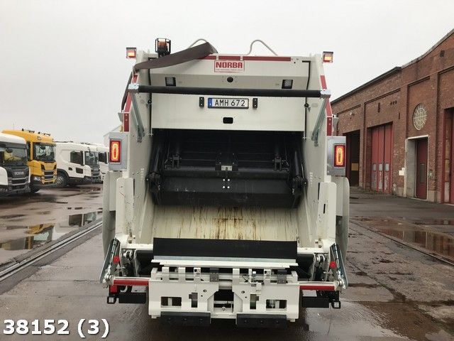 Garbage truck Volvo FE 320 GeesinkNorba: picture 3