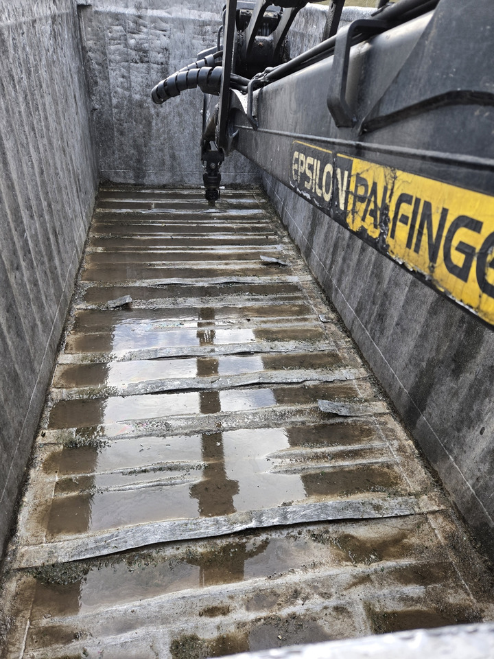 Municipal/ Special vehicle Volvo FH13 460