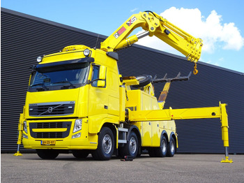 Tow truck VOLVO FH 520