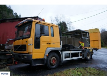 Municipal/ Special vehicle Volvo FL250: picture 1