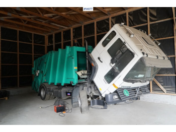 Garbage truck VOLVO FL6