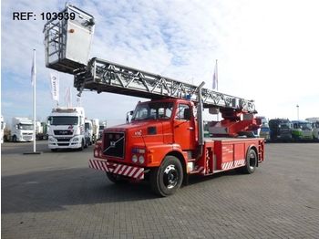Fire truck Volvo N7.200 4X2 FEUERWEHR METZ 30M CONSTRUCTION: picture 1