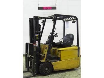 Преден вилушкар со три тркала Caterpillar EP16KT5642150