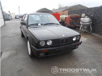 Car BMW 318IS: picture 1