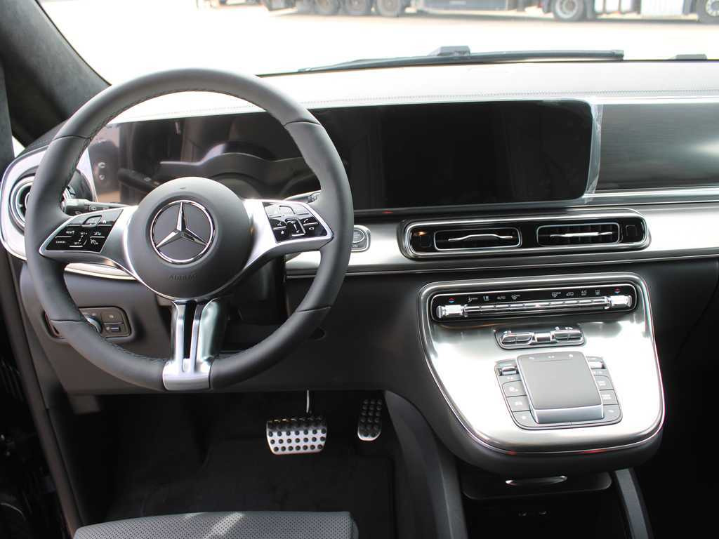 Car Mercedes-Benz V 300d 4M L, exclusive