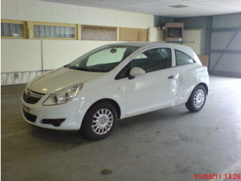 Opel corsa - Car