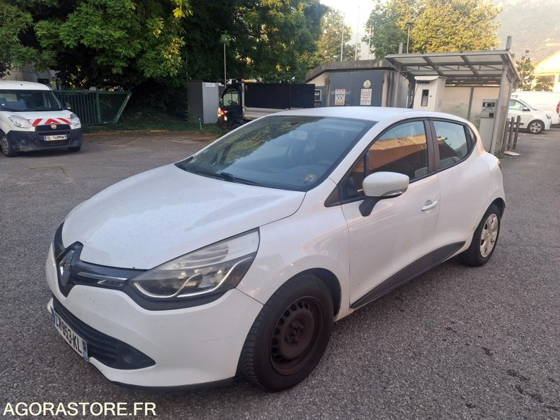 Car RENAULT CLIO DCI.