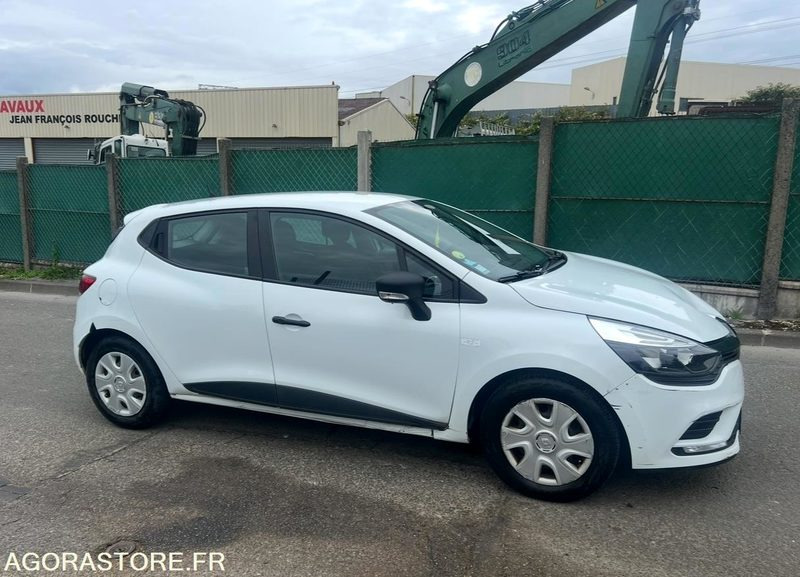 Car RENAULT CLIO SOCIÉTÉ 235 000 KM - 2017