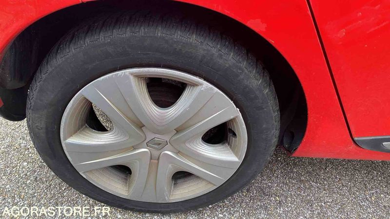Car Renault Clio dci 90 business - 13/11/2014