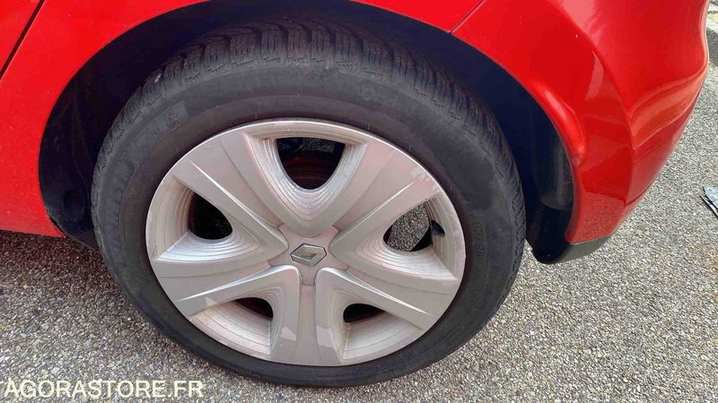 Car Renault Clio dci 90 business - 13/11/2014
