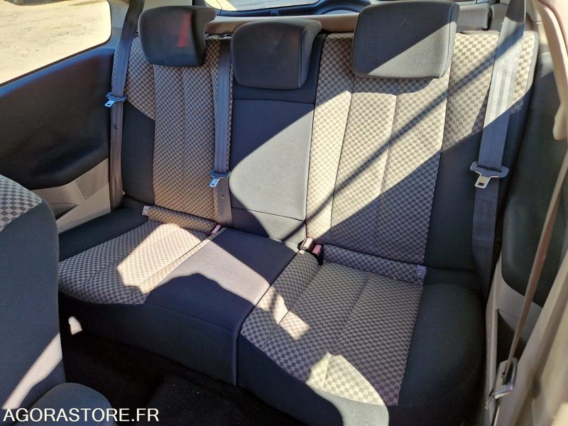 Car Renault Megane - BP398RB - 110348km - 2004
