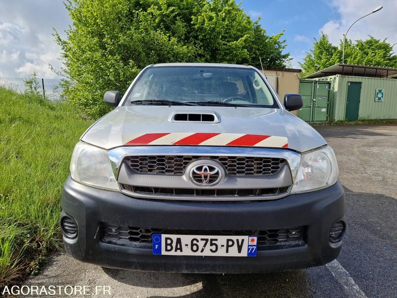 Car TOYOTA HILLUX - BA675PV - 2010 / 141 633 KM