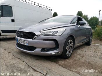 Car DS DS5: picture 1