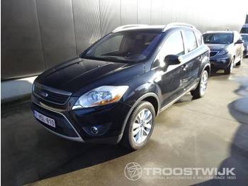 Car Ford Kuga: picture 1
