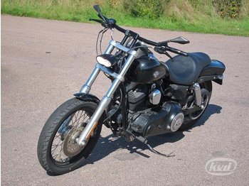 Harley-Davidson FXDB Dyna Street Bob Motorcykel (76hk)  - Motorcycle