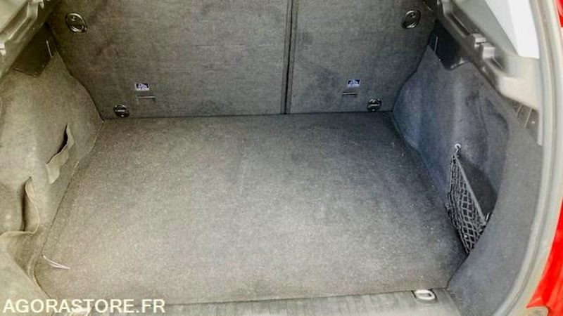 SUV PEUGEOT 2008 1.2L STYLE