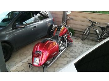 Motorcycle Suzuki Intruder VN 1500: picture 1
