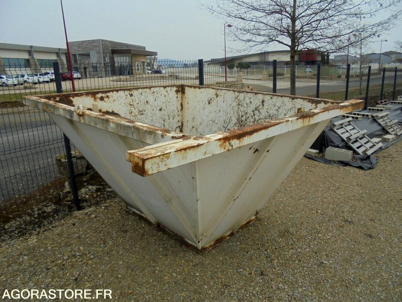 Tool/ Equipment COMPACTEUR DECHET - PRESSOR AN 2006