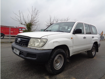 Car Toyota Land Cruiser 105D: picture 1