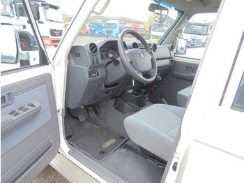 New Car Toyota Land Cruiser NEW UNUSED LX V6: picture 5