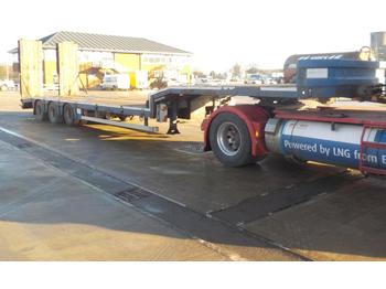 Low loader semi-trailer 2006 Nooteboom Tri Axle Step Frame Low Loader Trailer, Hydraulic Flip Toe Ramps: picture 1