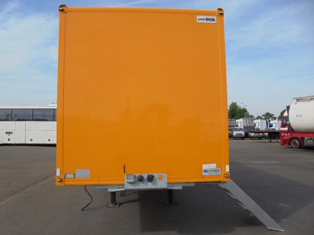 New Closed box semi-trailer Bunk BE-COMBI: picture 2
