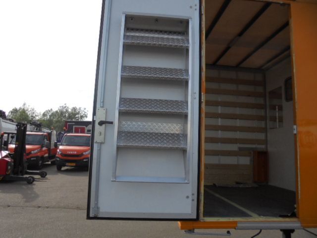 New Closed box semi-trailer Bunk BE-COMBI: picture 19