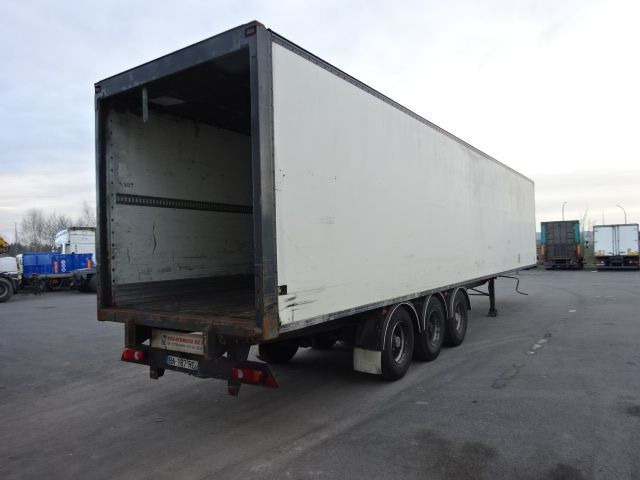 Closed box semi-trailer General Trailer Box