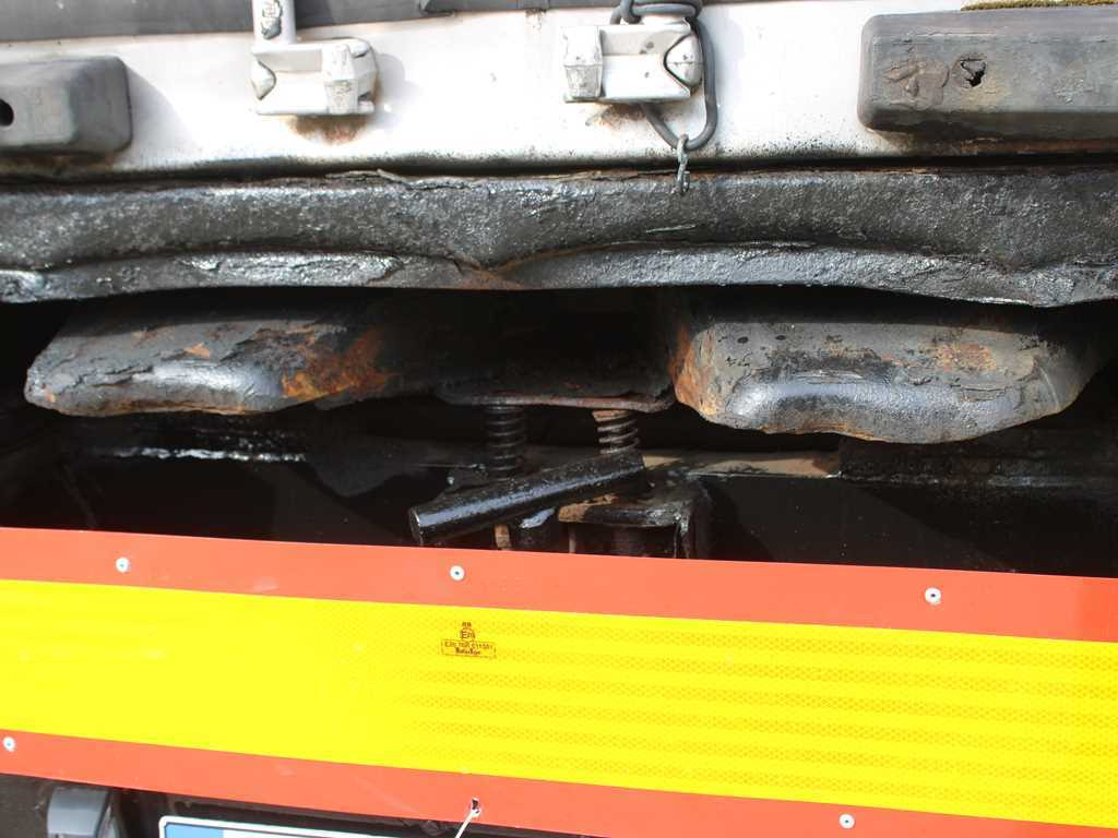 Closed box semi-trailer HFR SX20, AXLES 10t, EXPANDABLE