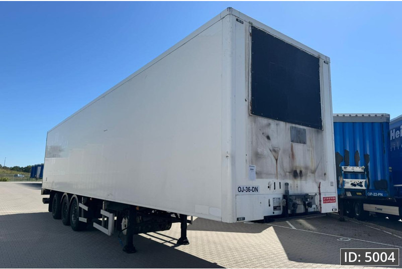 Closed box semi-trailer HTF HZO 39 / Disk brakes