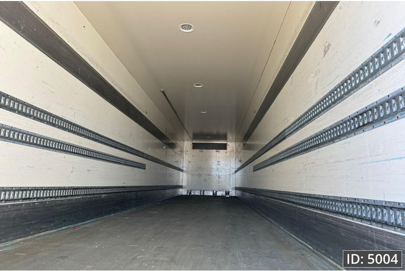 Closed box semi-trailer HTF HZO 39 / Disk brakes