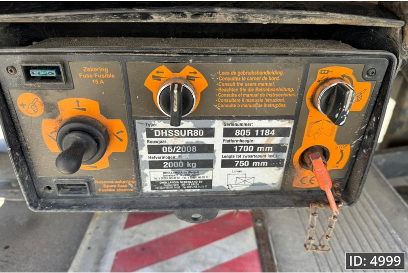 Closed box semi-trailer Krone SD / Disk brakes