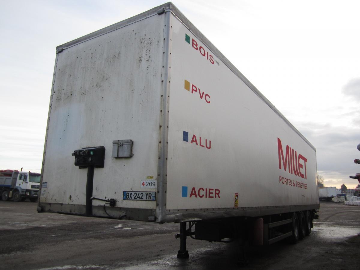 Closed box semi-trailer Samro