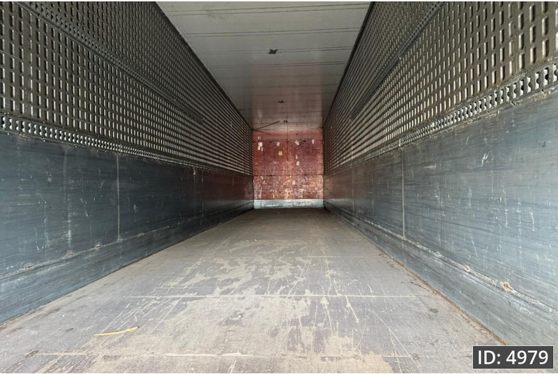 Closed box semi-trailer Talson F1227 / Confection