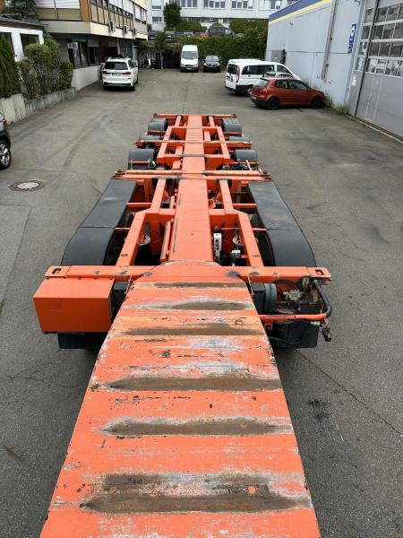 Container transporter/ Swap body semi-trailer DTEC Containerchassis 5- Achser Combitrailer teilbar