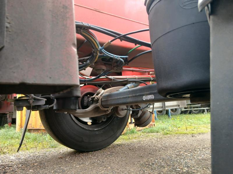 Container transporter/ Swap body semi-trailer Fliegl