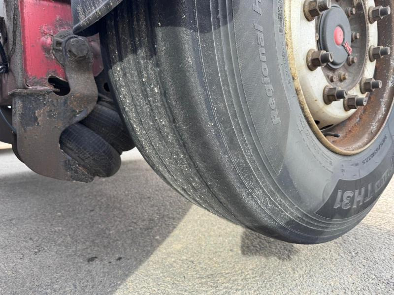 Container transporter/ Swap body semi-trailer Fruehauf