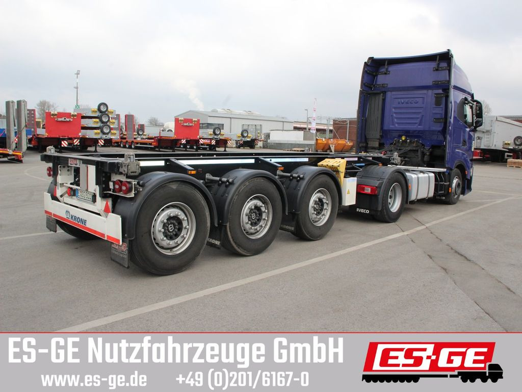 Container transporter/ Swap body semi-trailer Krone 3-Achs-Containerchassis 20'