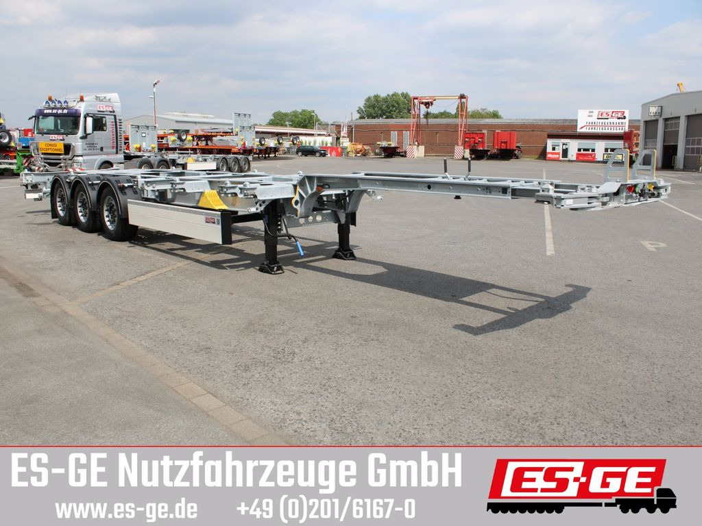 Container transporter/ Swap body semi-trailer Schmitz Cargobull 3-Achs-Containerchassis