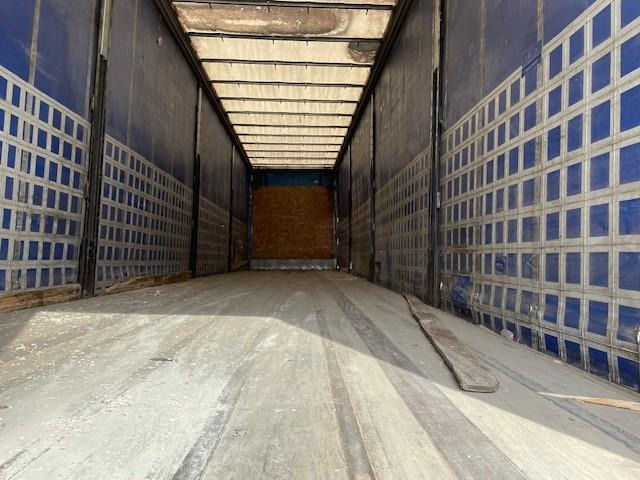 Curtainsider semi-trailer Fruehauf