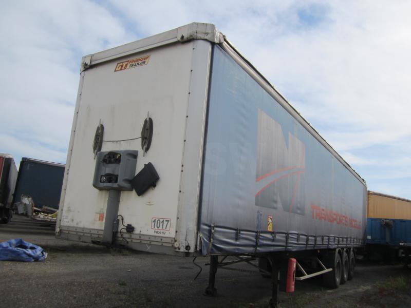 Curtainsider semi-trailer Fruehauf