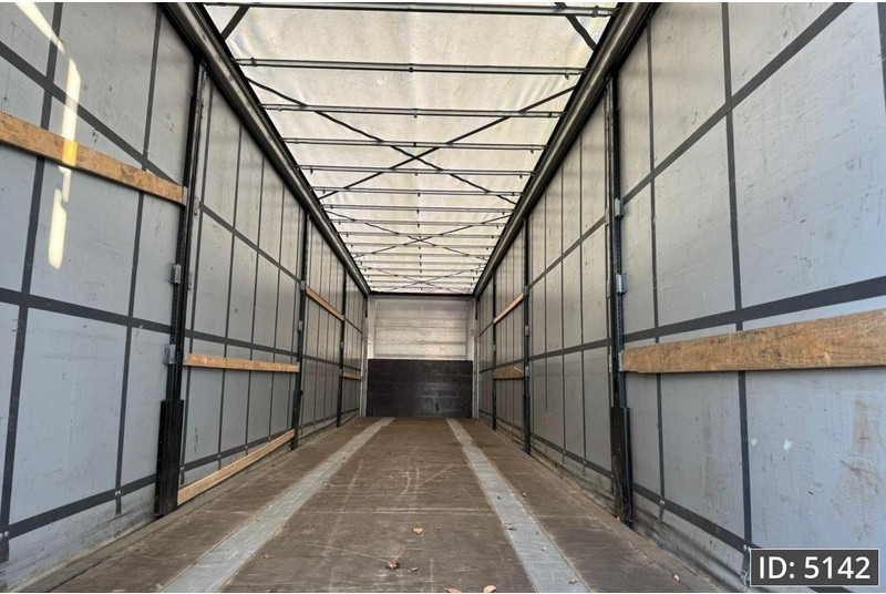 Curtainsider semi-trailer Kögel SN24 / Forklift / NL Trailer