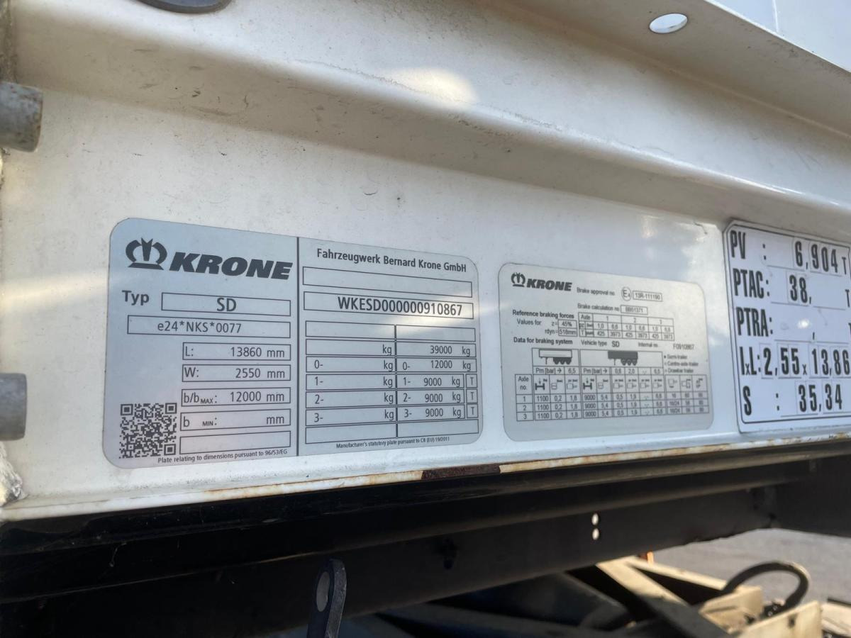 Curtainsider semi-trailer Krone