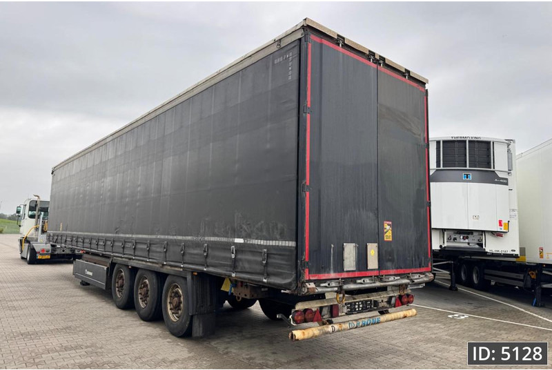 Curtainsider semi-trailer Krone SD / BPW Disk / Palletbox