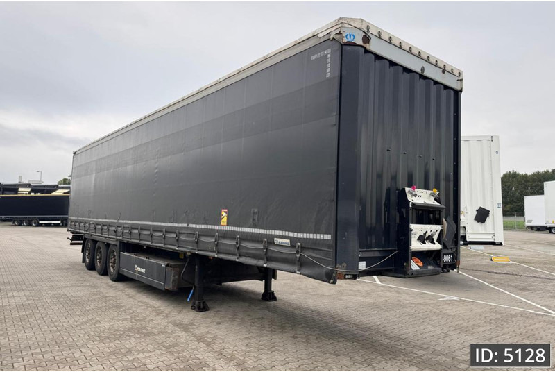 Curtainsider semi-trailer Krone SD / BPW Disk / Palletbox