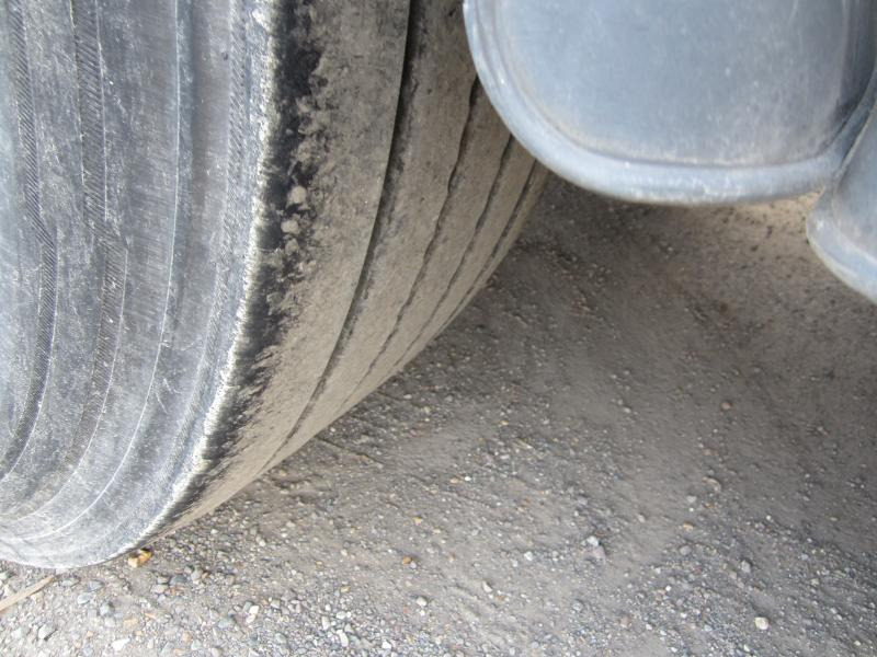 Curtainsider semi-trailer Lecitrailer