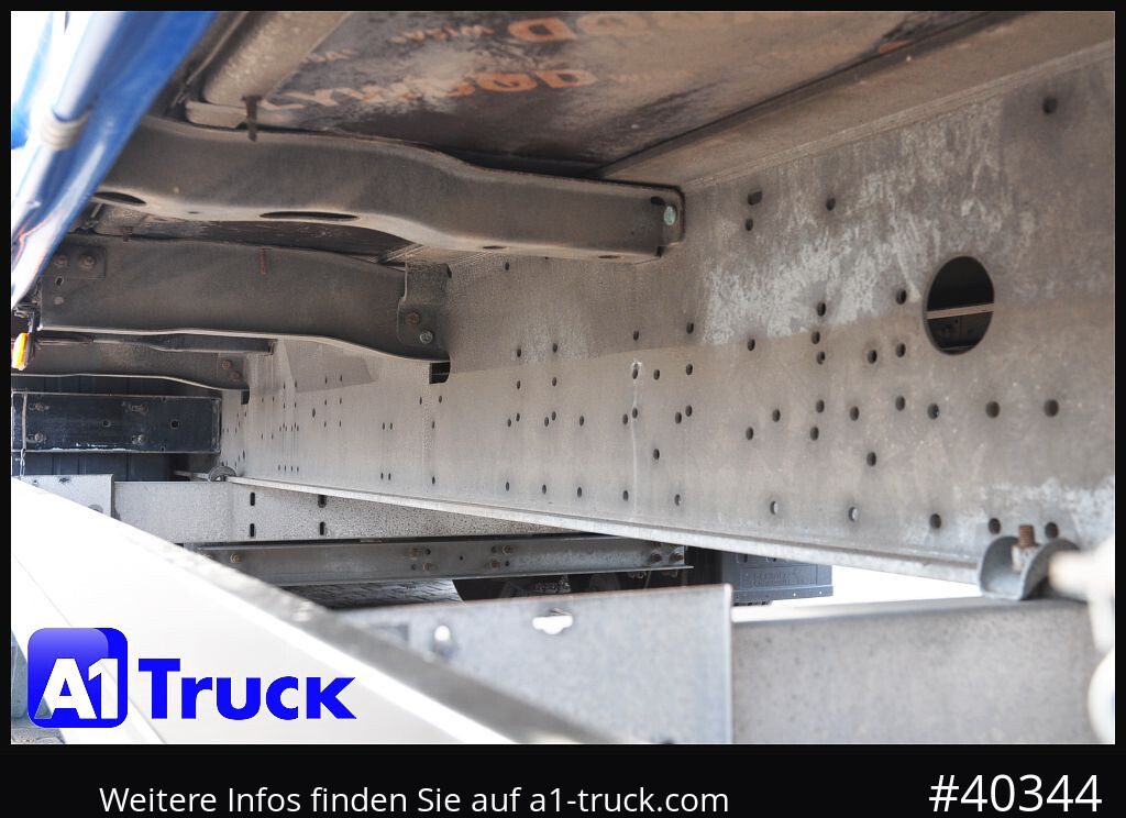 Curtainsider semi-trailer SCHMITZ SCS 24, Mega, neue Plane,