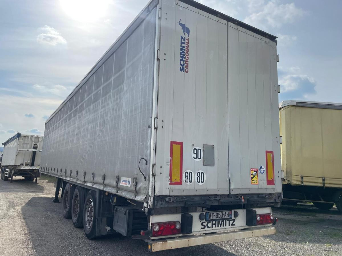 Curtainsider semi-trailer Schmitz Cargobull