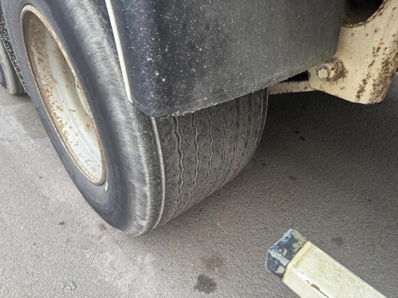 Curtainsider semi-trailer Trailor